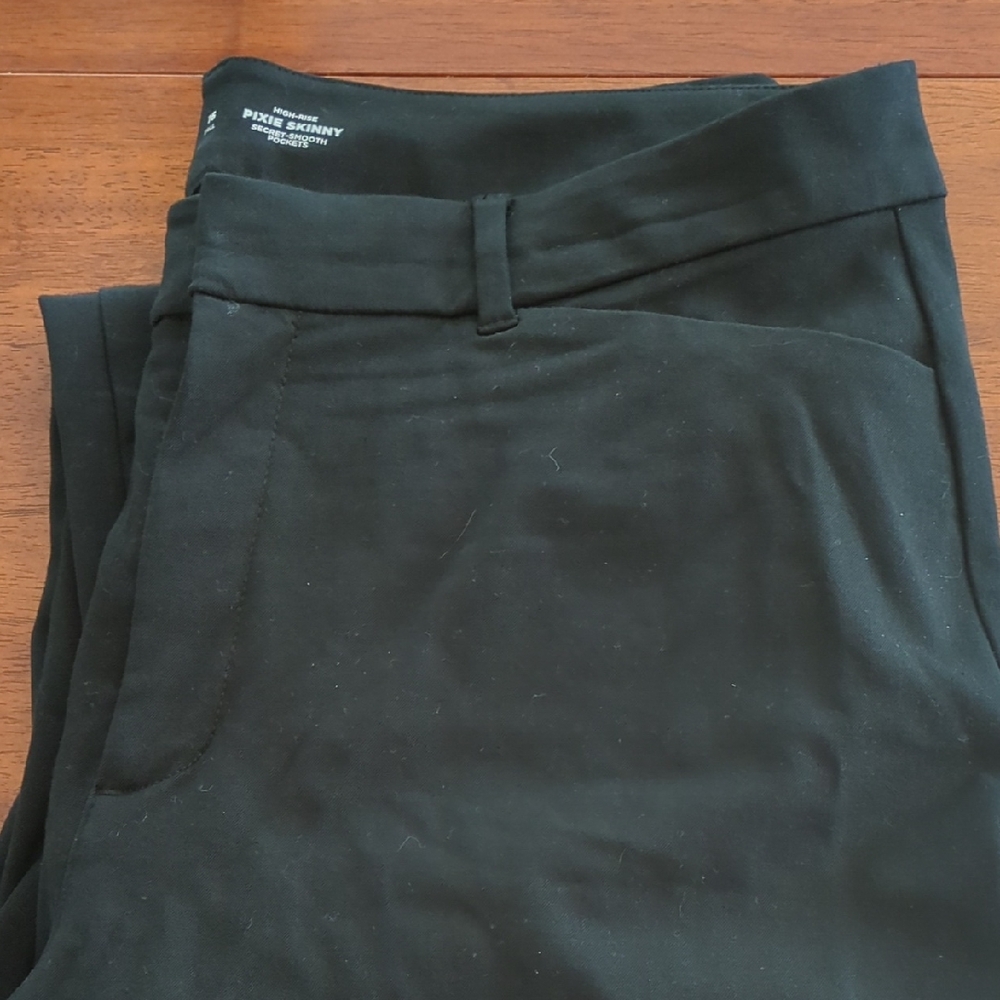 Old Navy Women's Black Skinny Pants